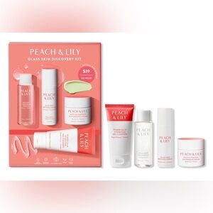 🆕🪷 PEACH & LILY LIMITED EDITION GLASS SKIN DISCOVERY KIT. BRAND NEW IN BOX.
